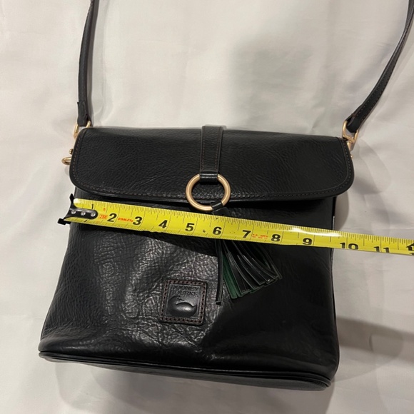 Dooney & Bourke Black Crossbody with Black/Green Tassle *EUC* - Picture 11 of 11